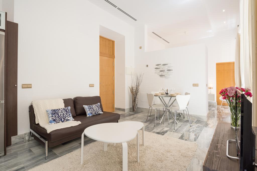 Plaza Picasso Apartman Málaga Kültér fotó